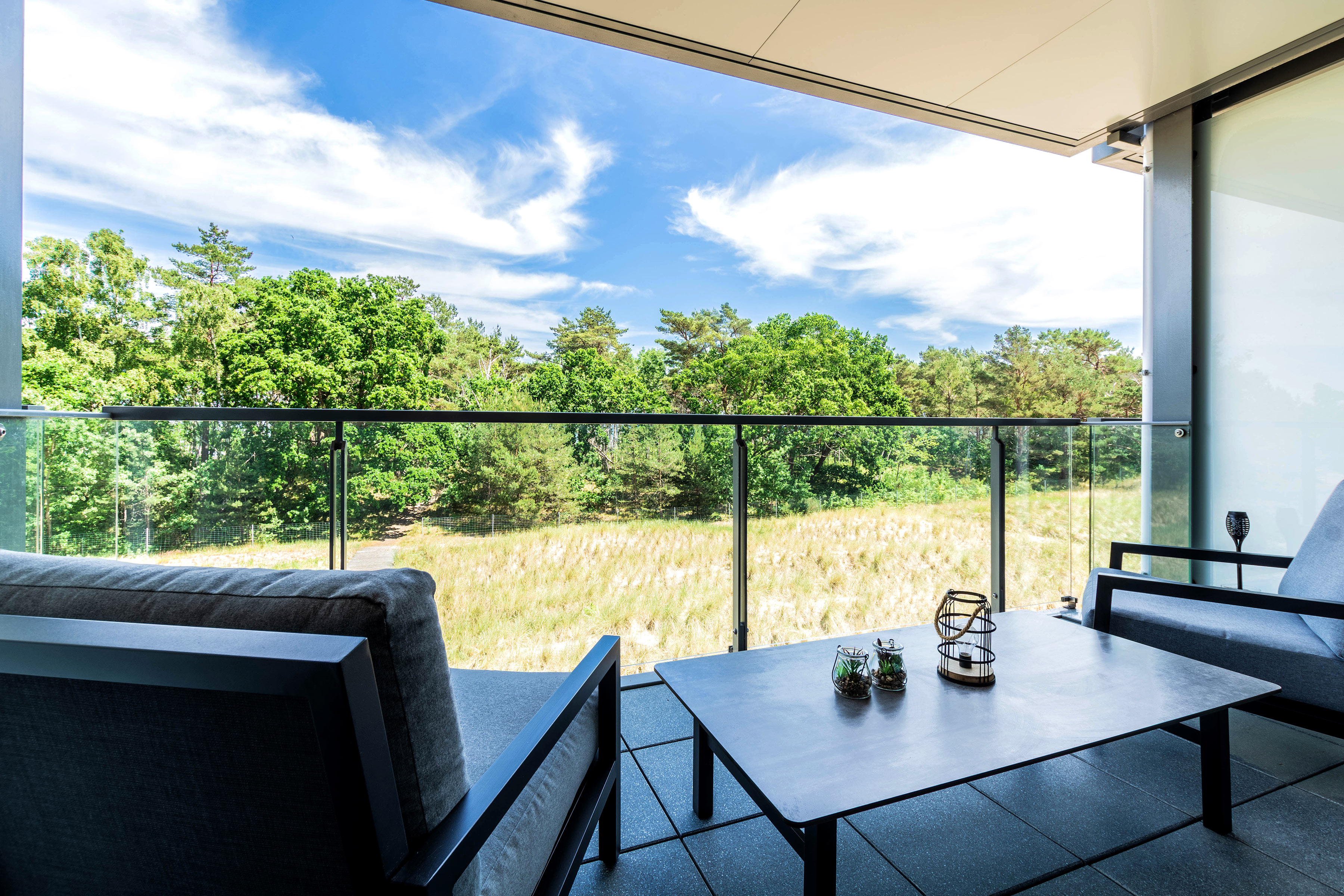 Balkon Lounge mit Dünengräsern