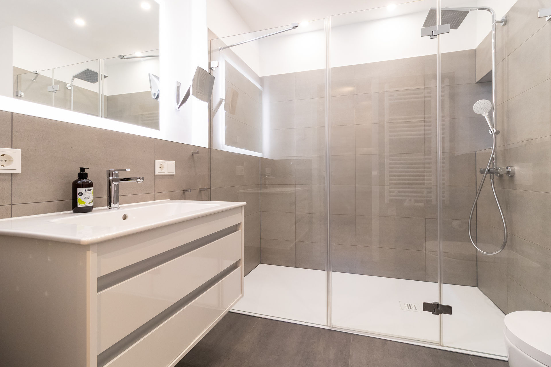 Esszimmer & Küchenzeile